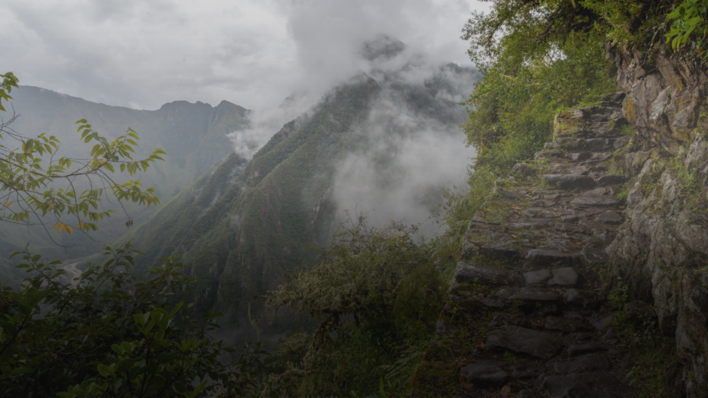 short inca trail- machu picchu